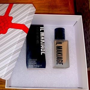 Il Makiage foundation Woke up Like this Shade 040